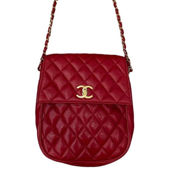 Chanel Red Quilted Crossbody Bag with Gold Chain - Picture 1 of 6